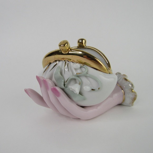 Other - Vintage Porcelain Kiss Lock Pink Hand Jewelry Keep